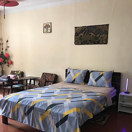 Lada Guest House Tbilisi Bagian luar foto