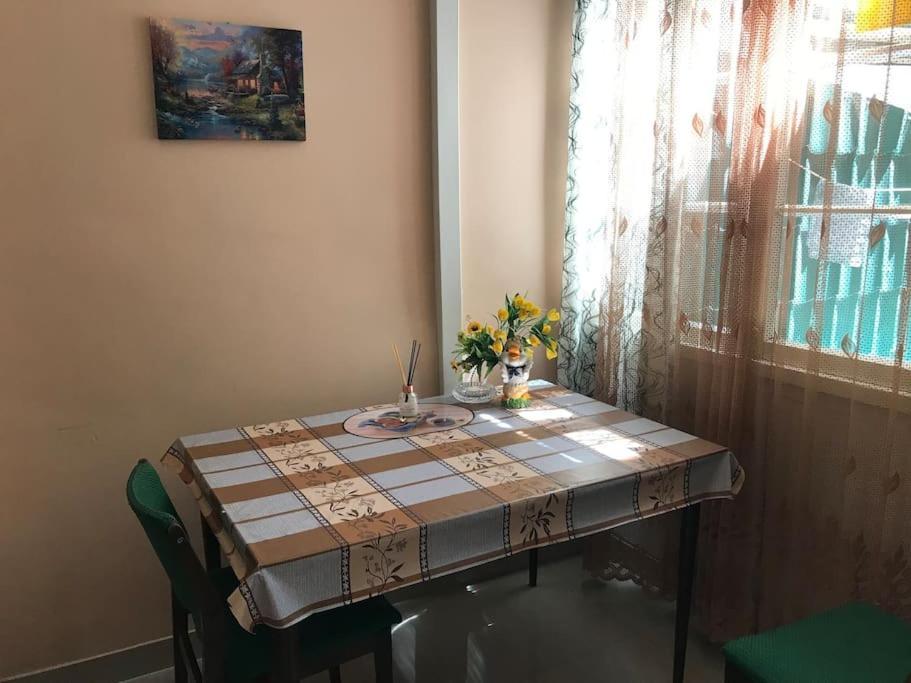 Lada Guest House Tbilisi Bagian luar foto
